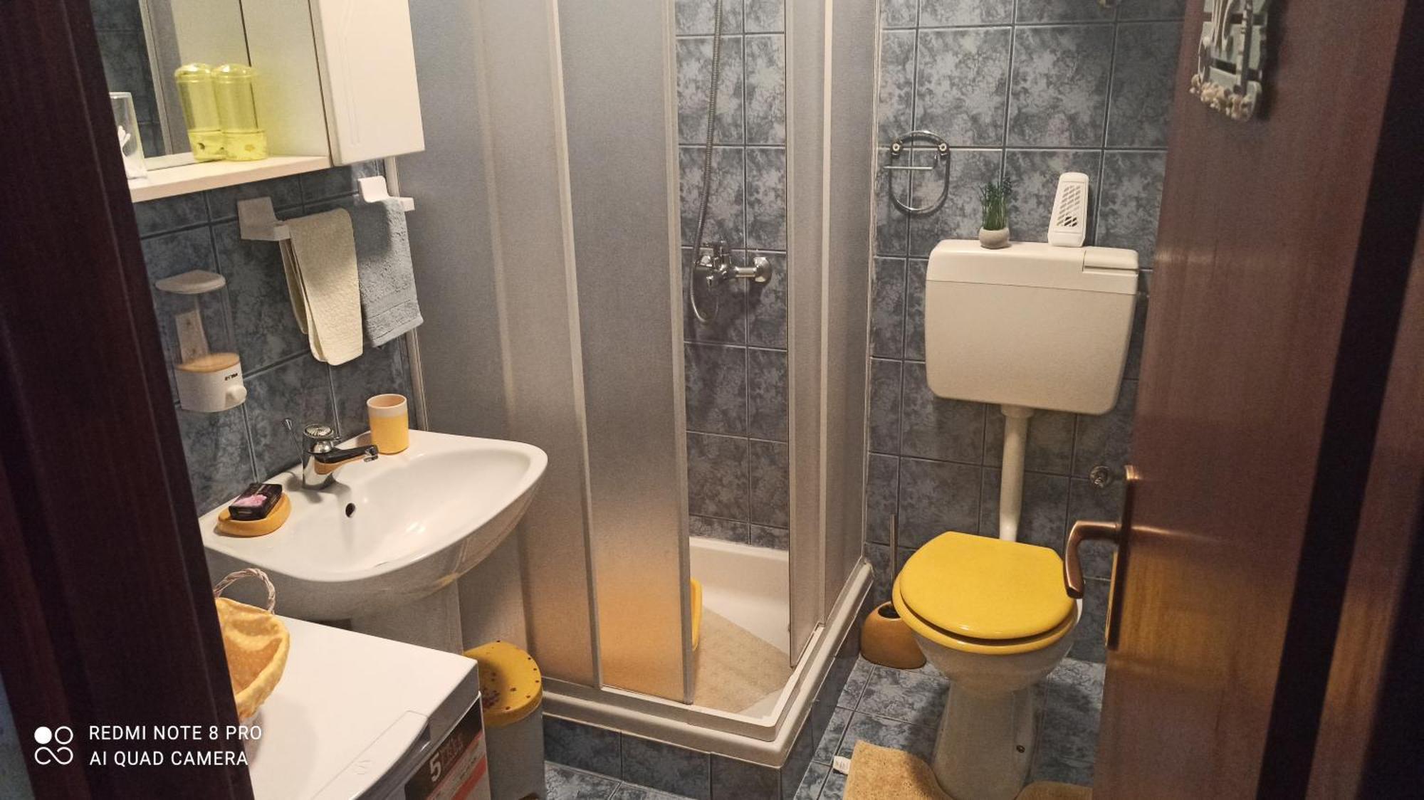 Apartmani Zute Račišće Habitación foto